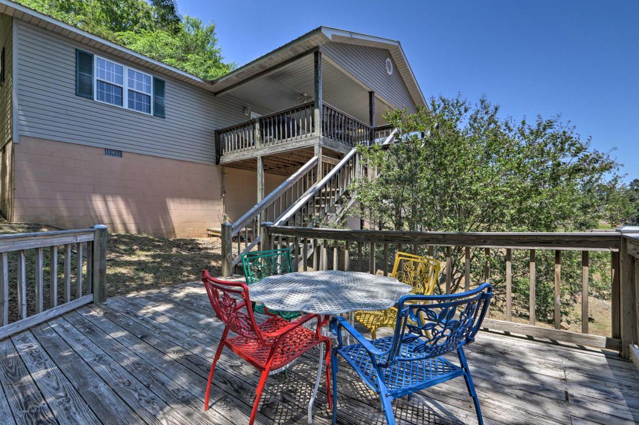 House With Dock And Slide Situated On Lake Sinclair! Sparta Luaran gambar